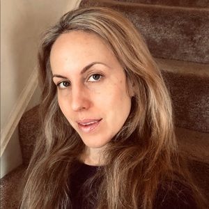 Meet your Posher, Dana